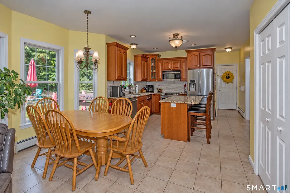 146 Long Hill Road Photo 7