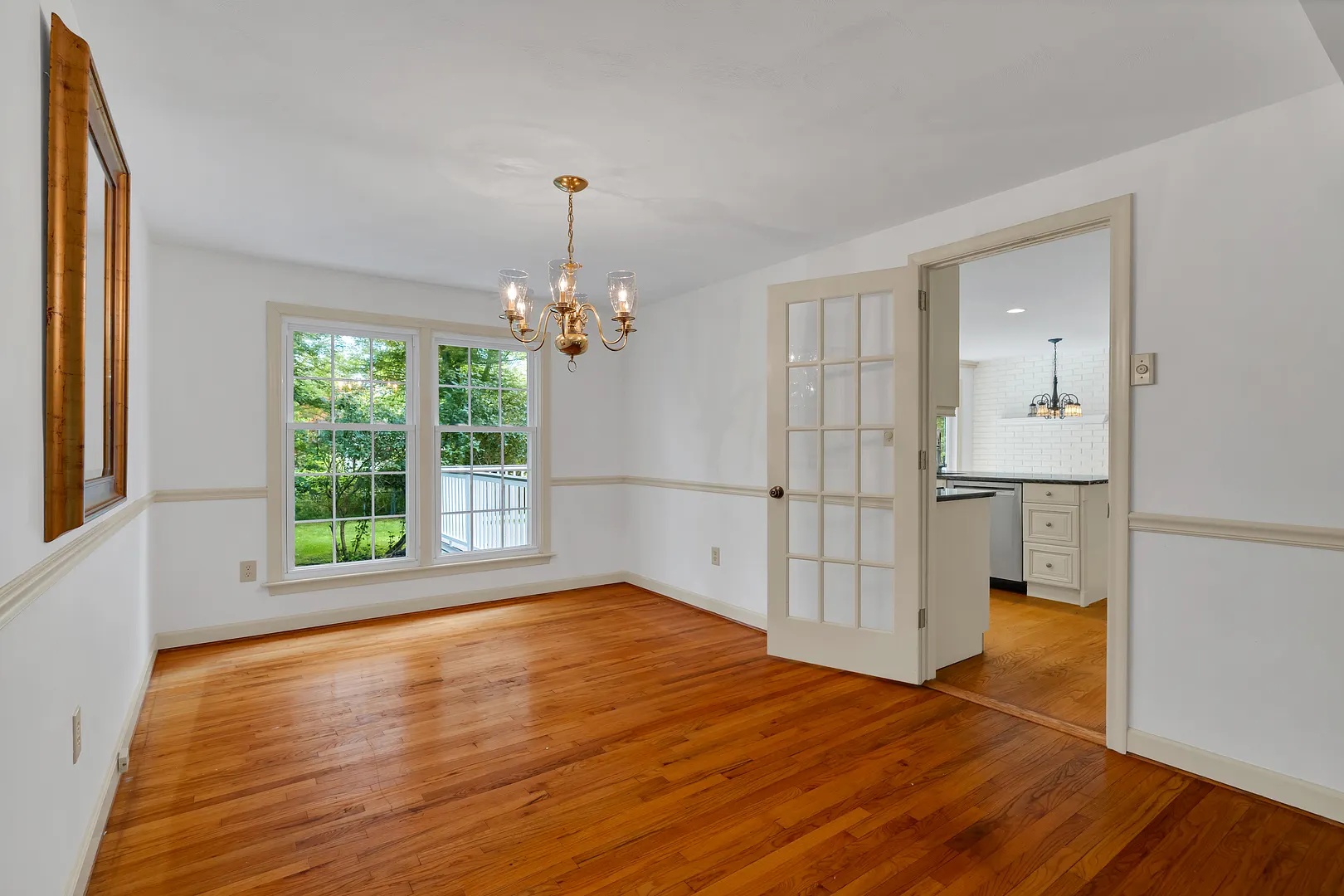 12 Wychwood Road Photo 5