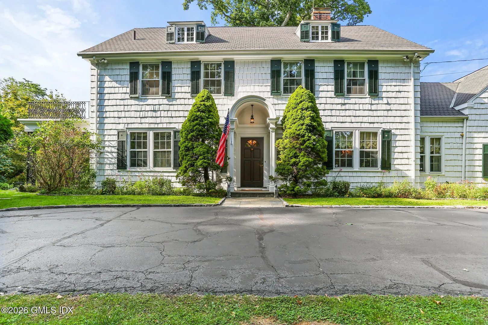 42 Bruce Park Drive Photo 2