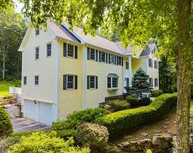 12 Carriage Hill Road