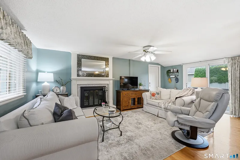 142 Nicholson Street Photo 6
