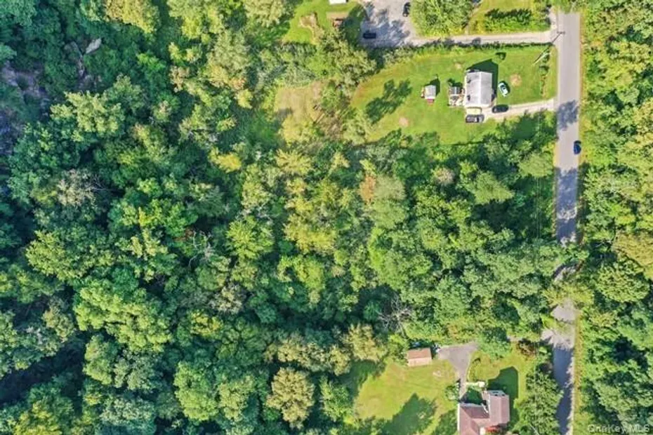 Old Pawling Road Photo 3