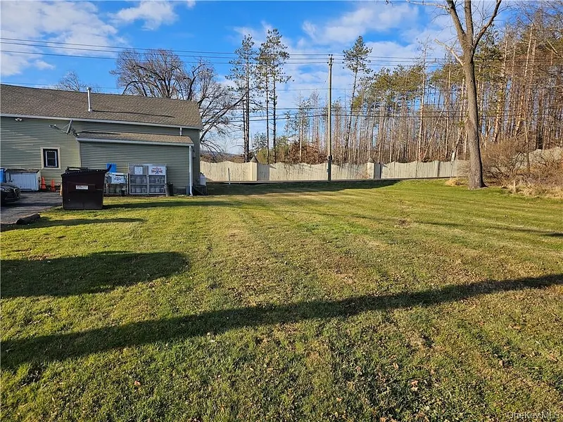 3 Hamilton Road Photo 12