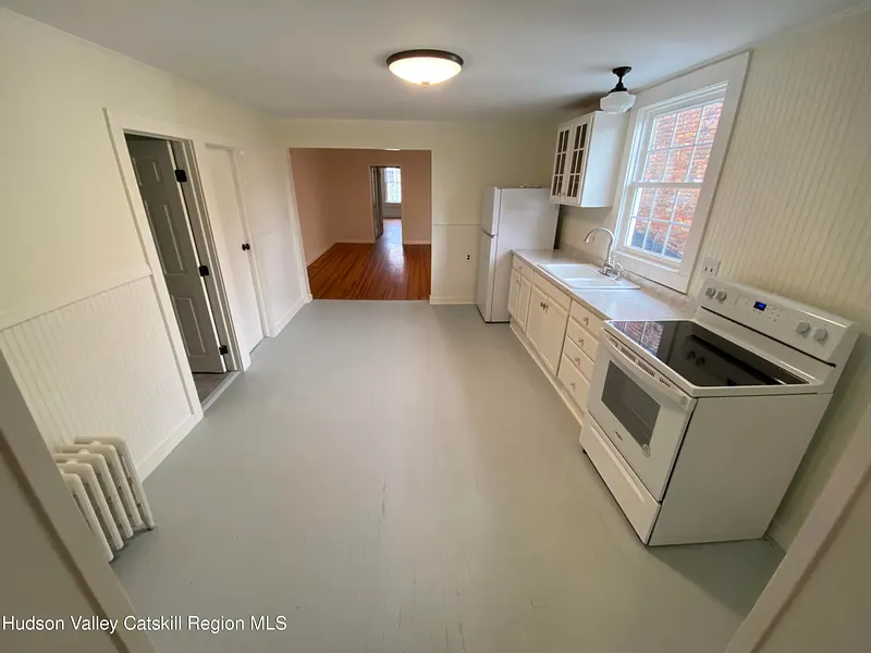 227 Warren Street Photo 19