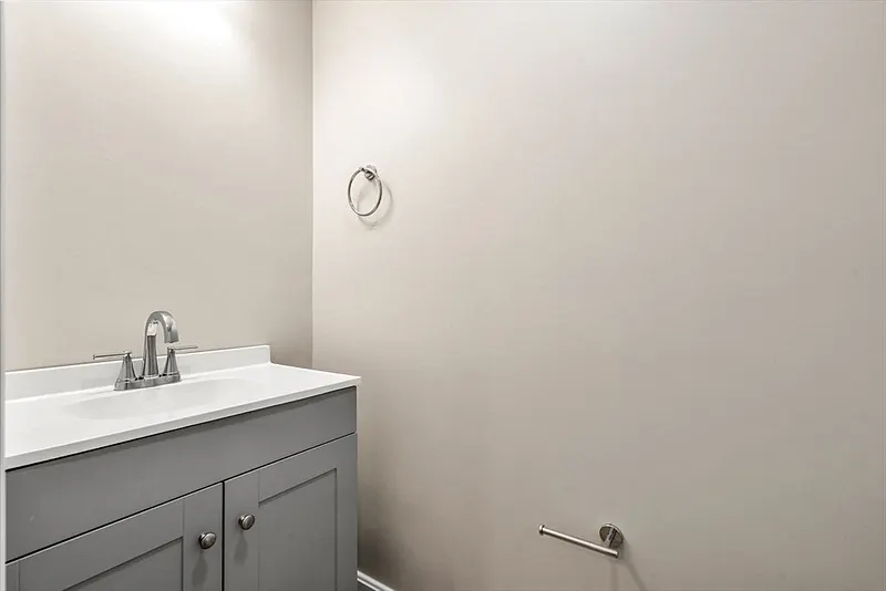 153 Coffin Rd  #10 Photo 7
