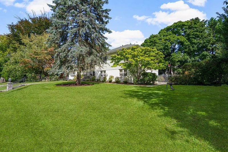 30 Antler Place Photo 34