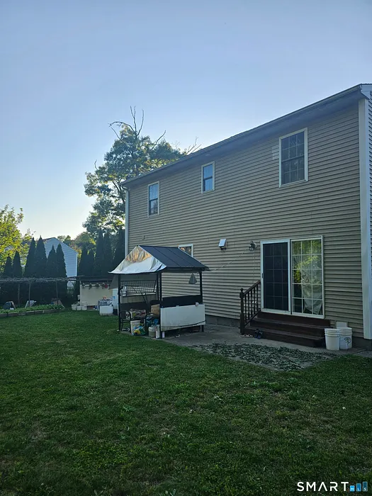 54 Alice Street Photo 35