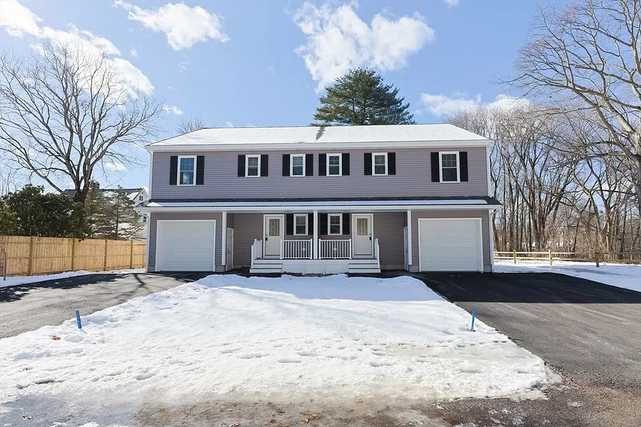 60 Oak Street  #B Photo 1