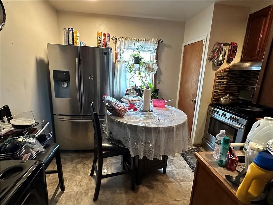 1494 E 58th Street Photo 11