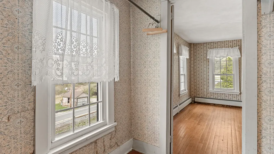 6 Tyringham Rd Photo 23