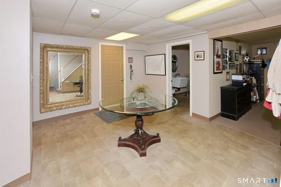 4 Sears Place Photo 24
