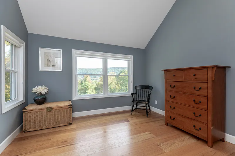 168 Cobble Road Photo 32