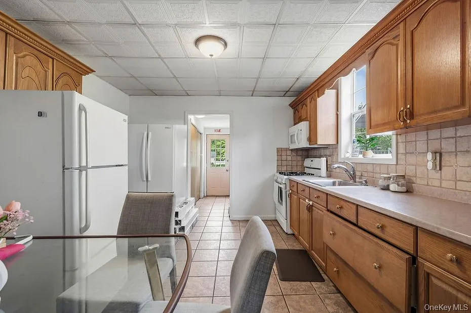 29 Blauvelt Avenue Photo 11