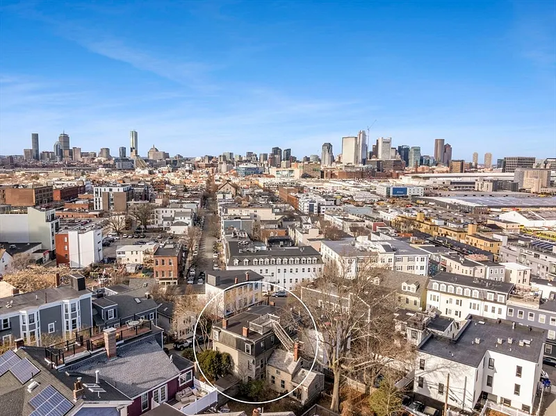 8 G St Photo 6
