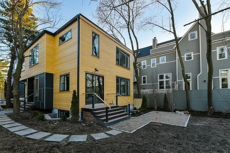 123 Walden Street #123 Photo 2