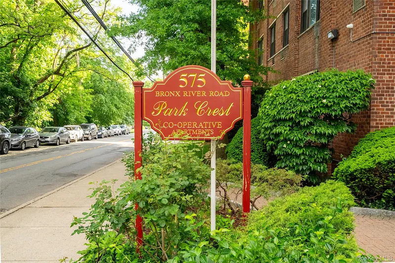575 Bronx River Road  #6C Photo 3