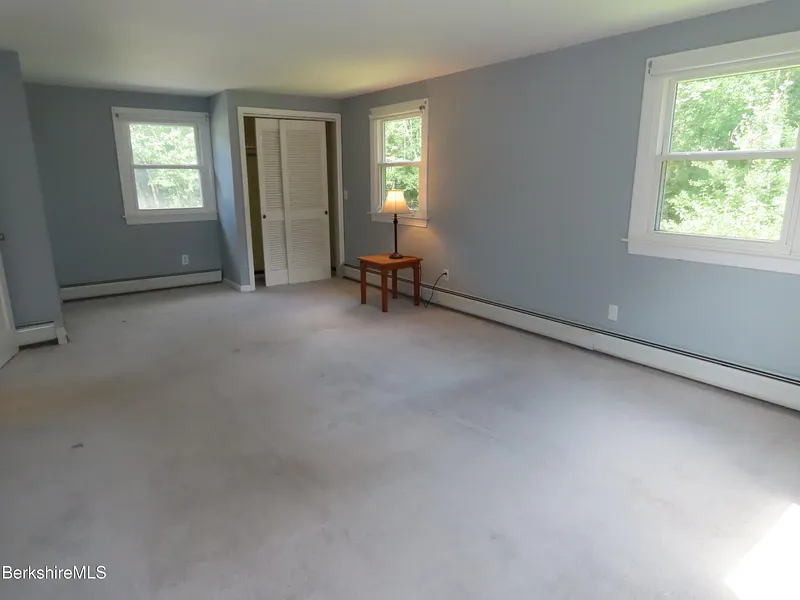 1303 River Rd Photo 21