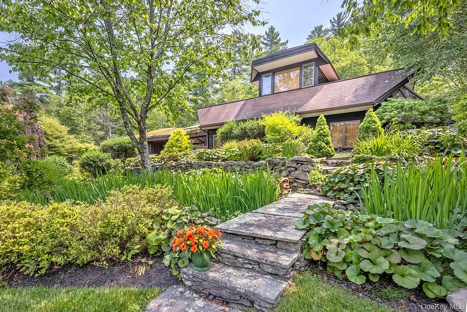 262 Macdaniel Road Photo 40