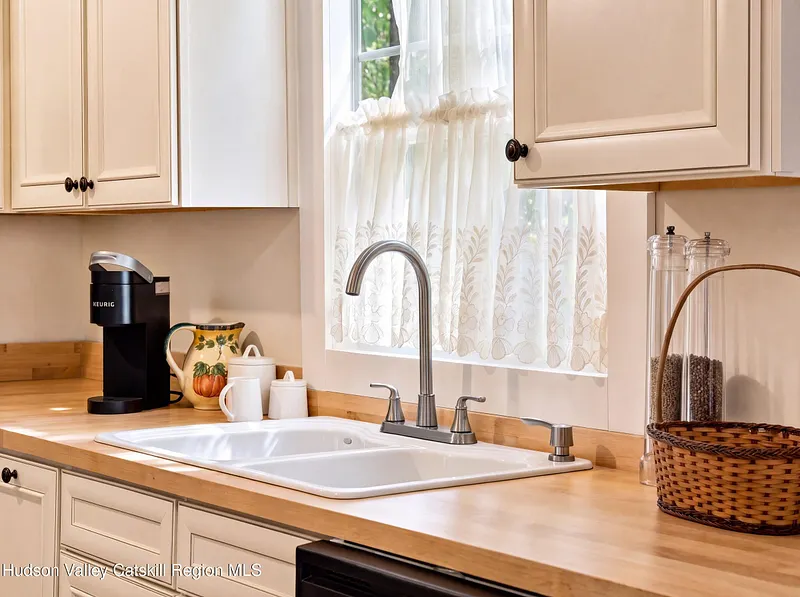 353 Vosenkill Road Photo 5