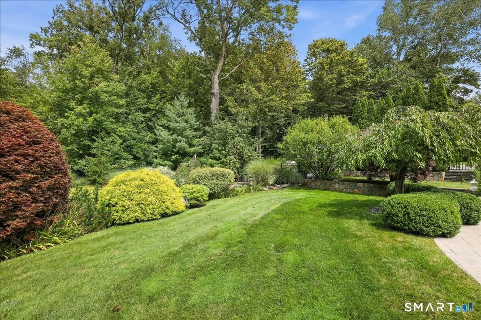 7 West Farms Lane Photo 37