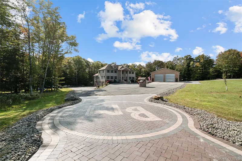 210 Grey Road Photo 1