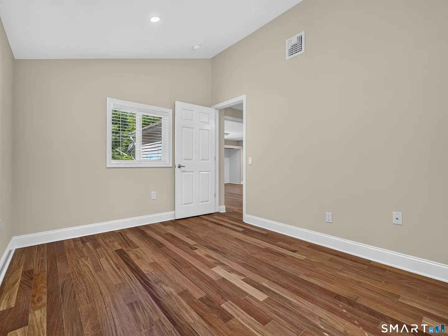 149 Liberty Street Photo 24