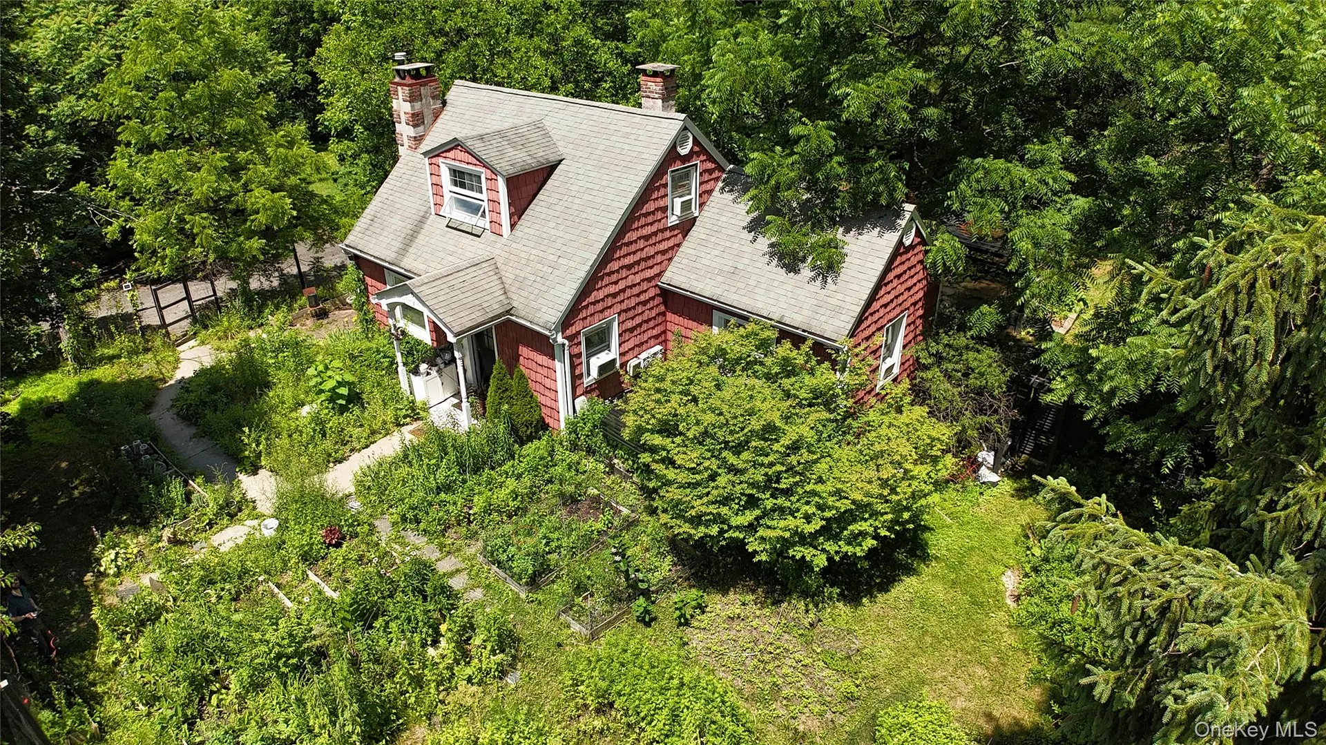 12 Tuscany Drive  #8-12 Photo 1