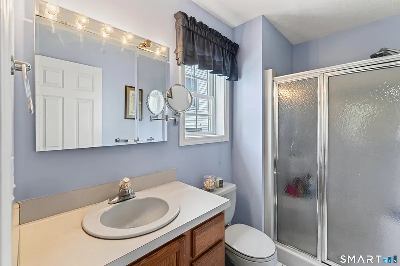 37 Adam Drive Photo 14