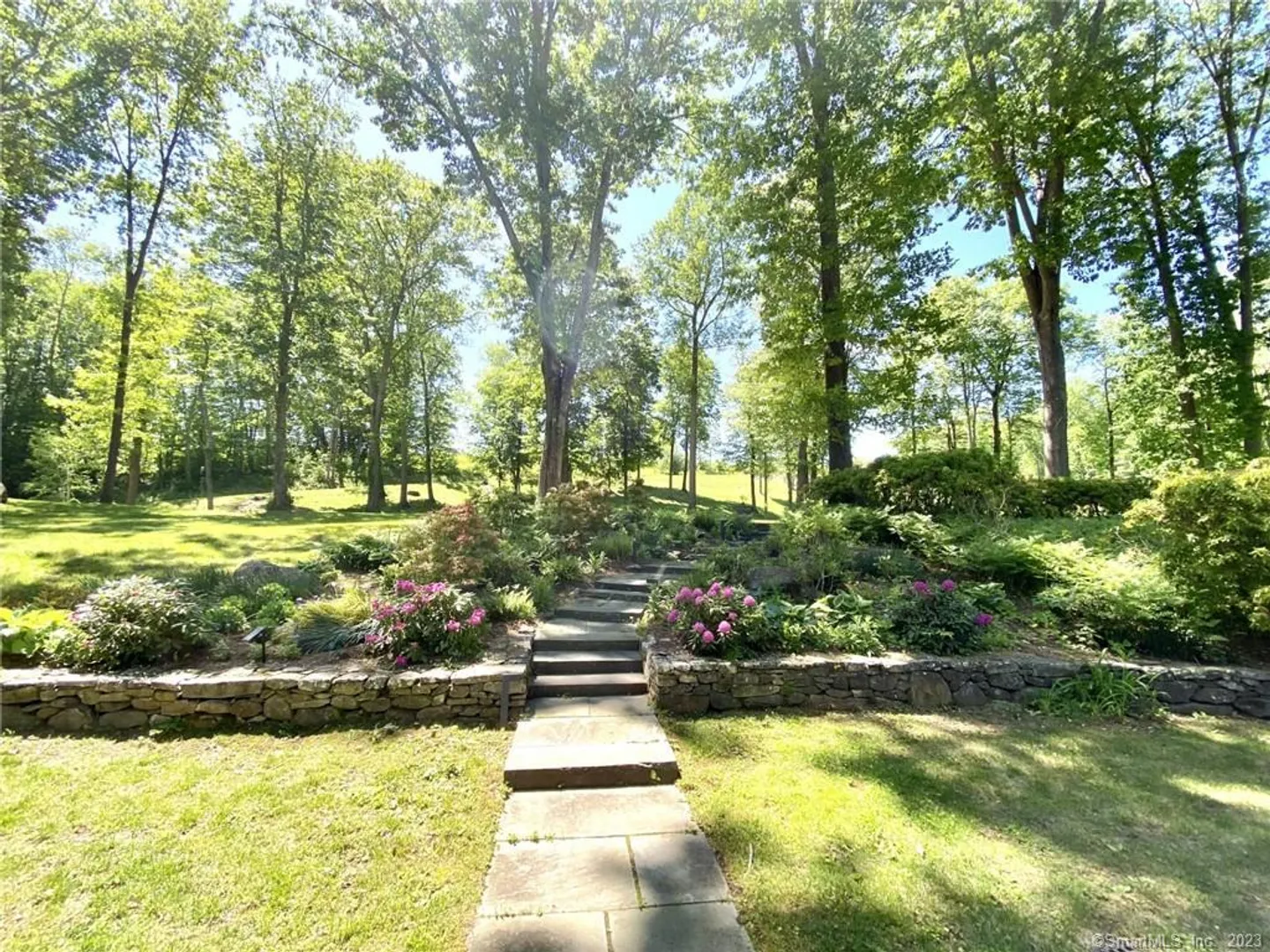 321 West Shore Road Photo 32