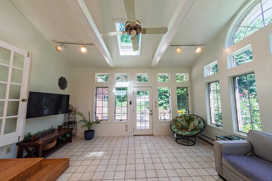 208 Adams Road Photo 16