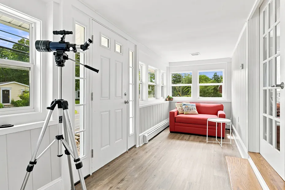 221 Water Street Photo 7