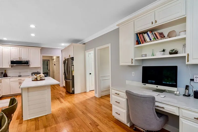 6 Davenport Rd Photo 8