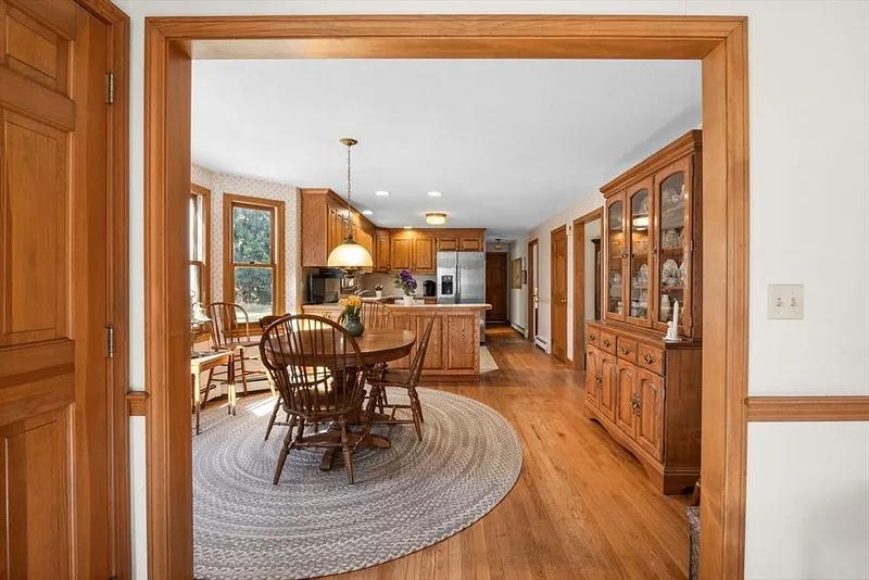 42 Marshview Circle Photo 14
