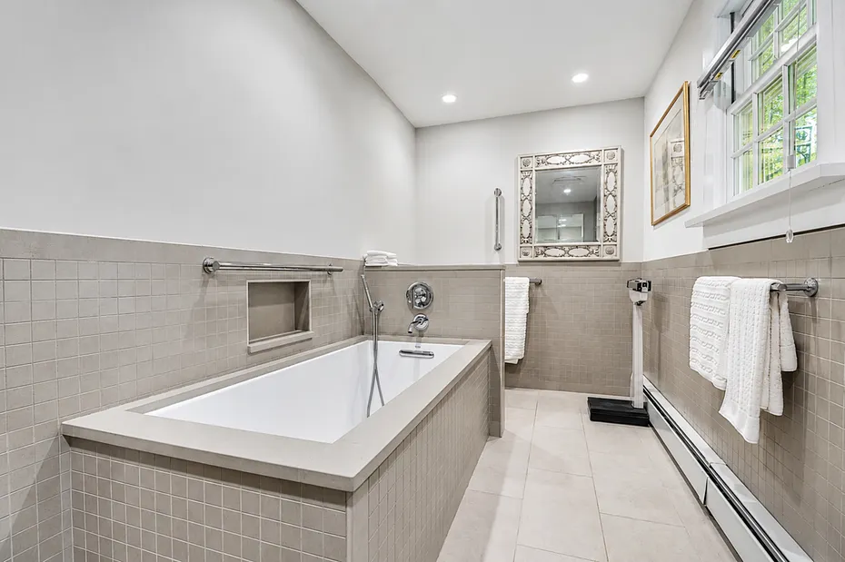 8 Park Place Photo 26
