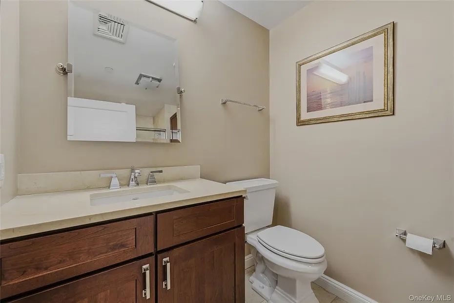 225 Stanley Avenue  #107 Photo 20