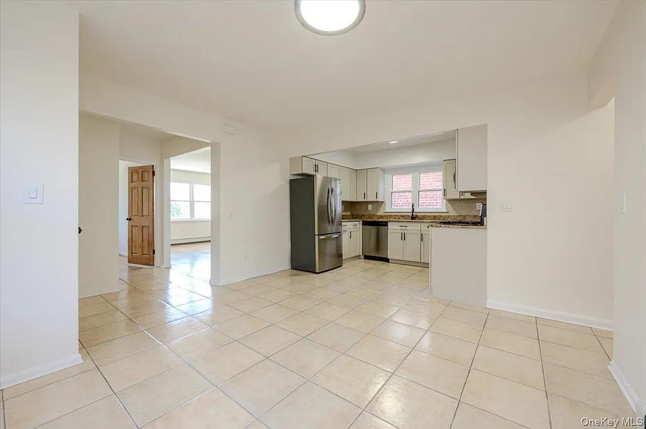 1183 Neill Avenue Photo 8