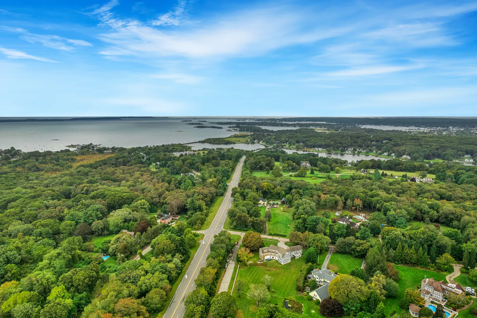 8 Montauk Avenue Photo 12
