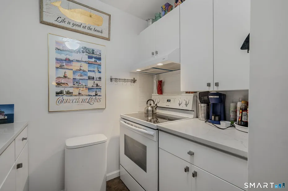 292 Pequot Avenue  #B2 Photo 13