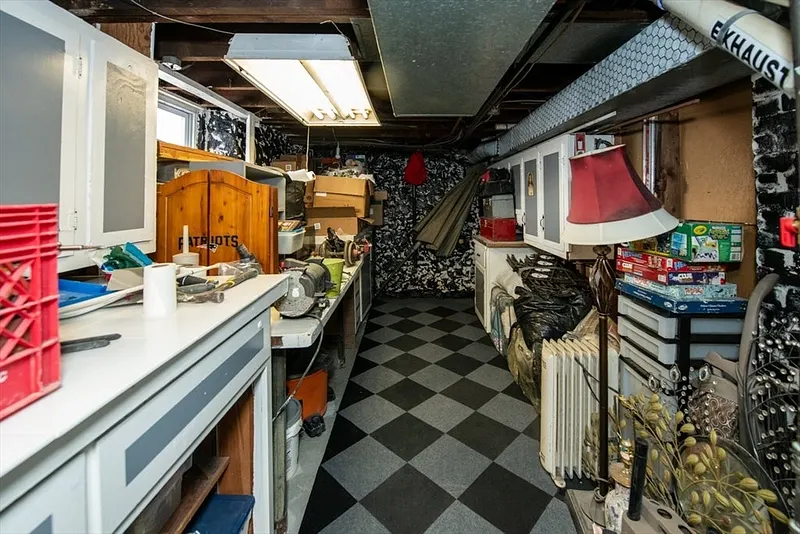 250 Lowell Street Photo 29