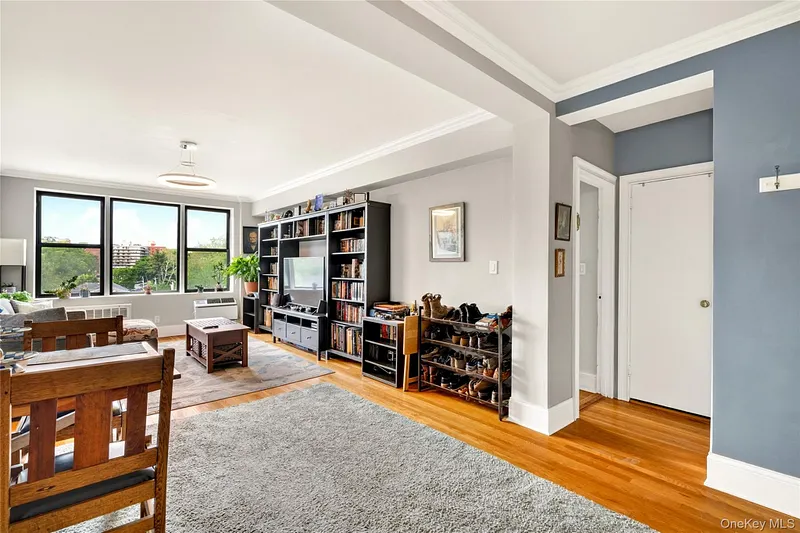 575 Bronx River Road  #6C Photo 10