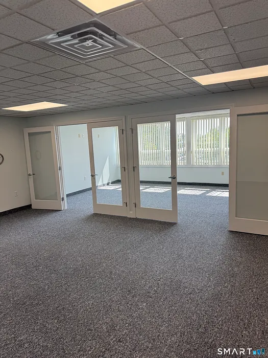 455 Boston Post Road Photo 3