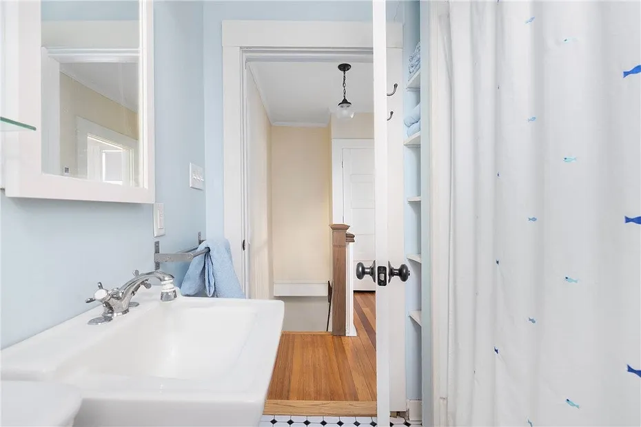 59 Mount Hope Avenue Photo 35