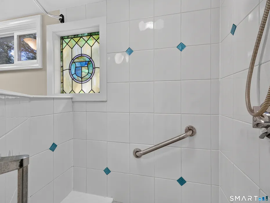 149 Liberty Street Photo 16