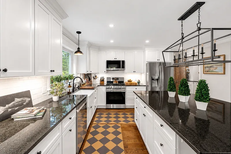 151 Alger Road Photo 11