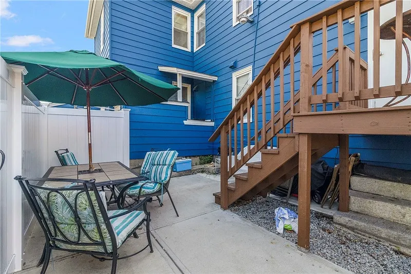 681 Providence Street Photo 42