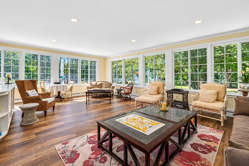 40 Brookhills Road Photo 8