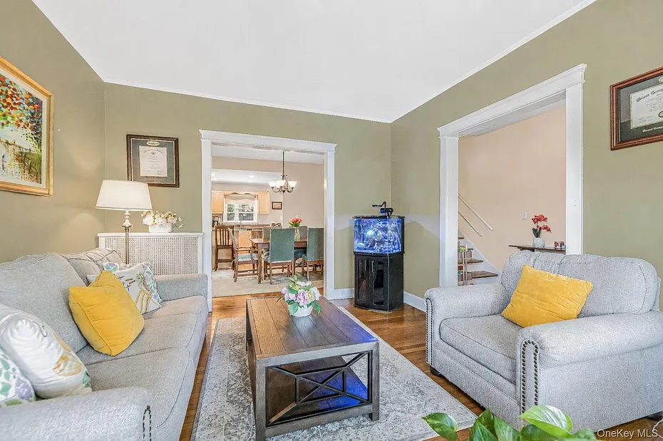 206 Midland Avenue Photo 4