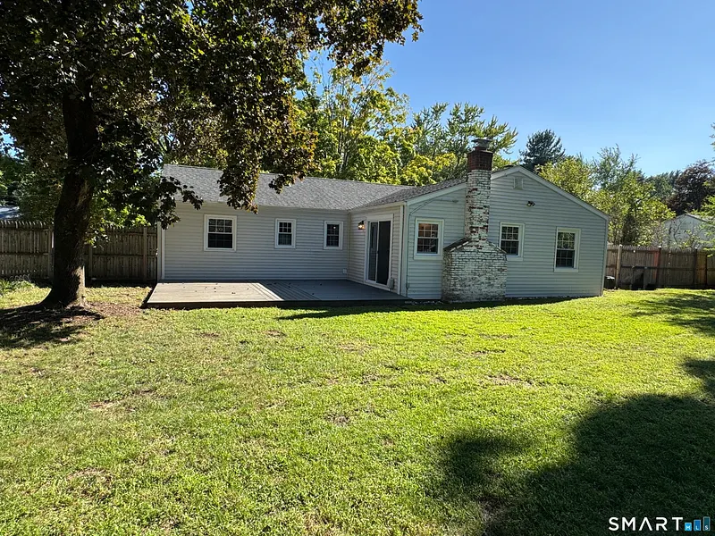 77 Curtis Road Photo 22