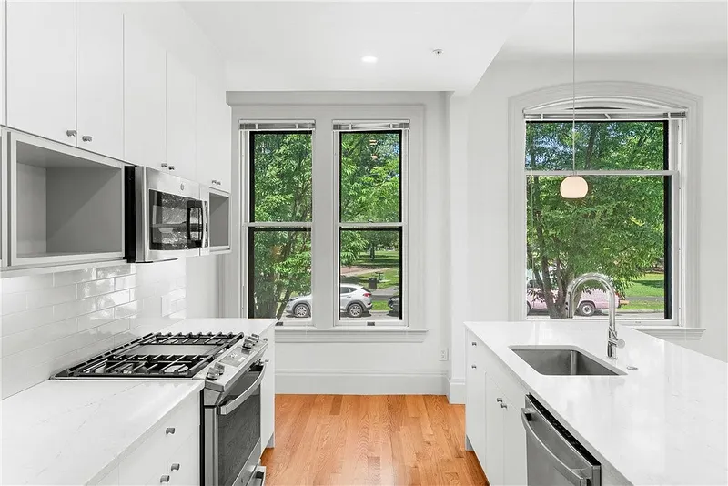 31 Parade Street  #201 Photo 7