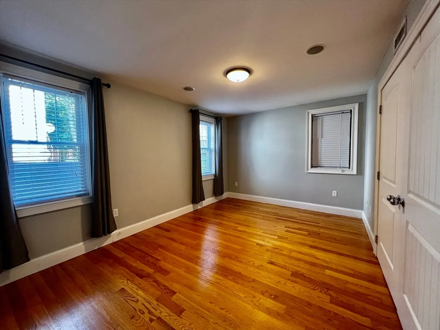 24 Mitchell Street  #1 Photo 9